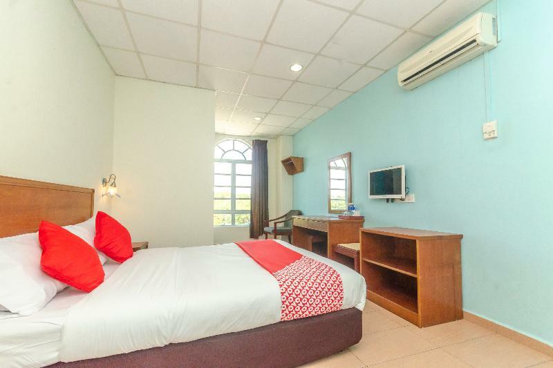 Oyo 702 D View Hotel Mersing Bagian luar foto