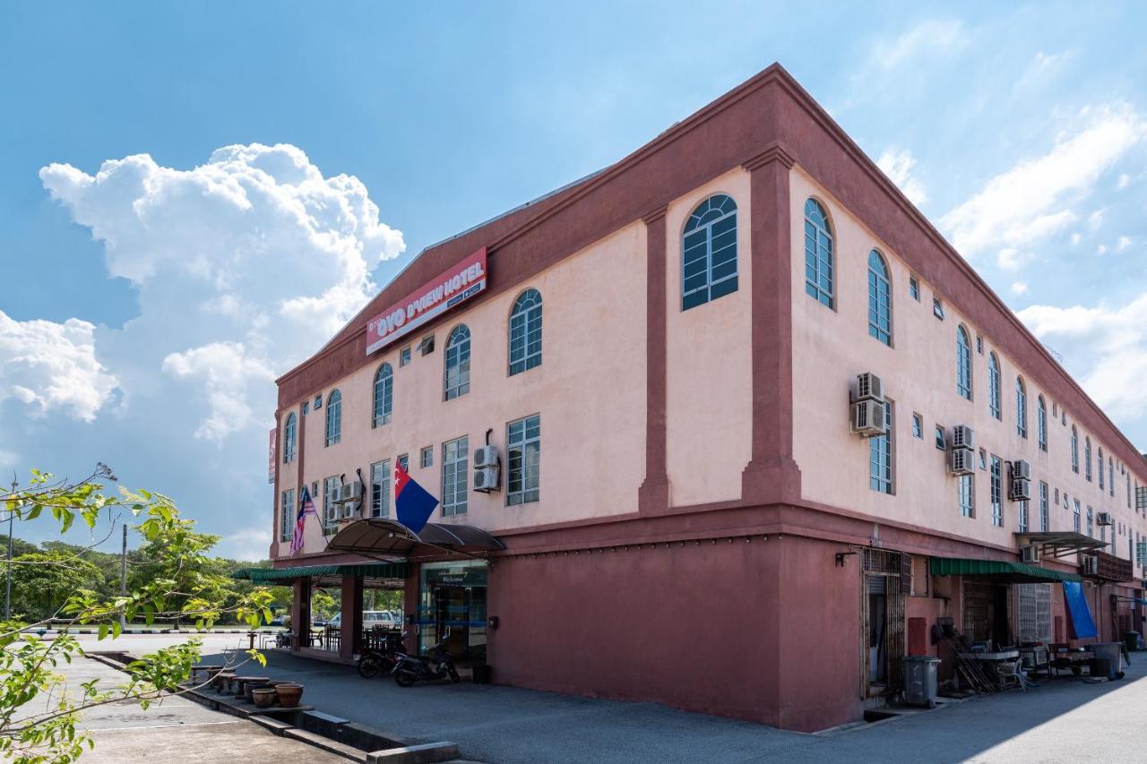 Oyo 702 D View Hotel Mersing Bagian luar foto